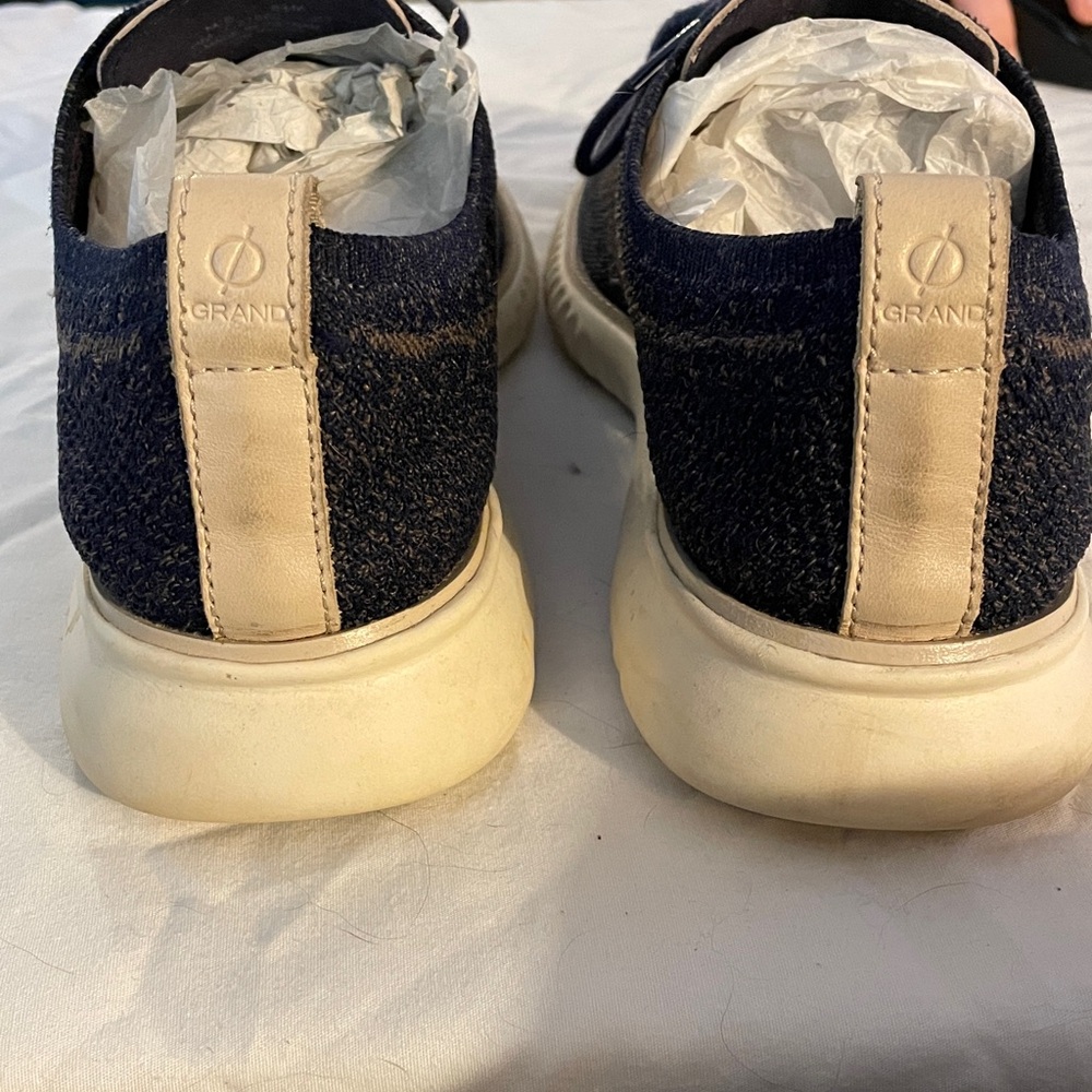 Cole Haan Men's Knit Oxford Shoes in Navy and Beige - Picture 2 of 4